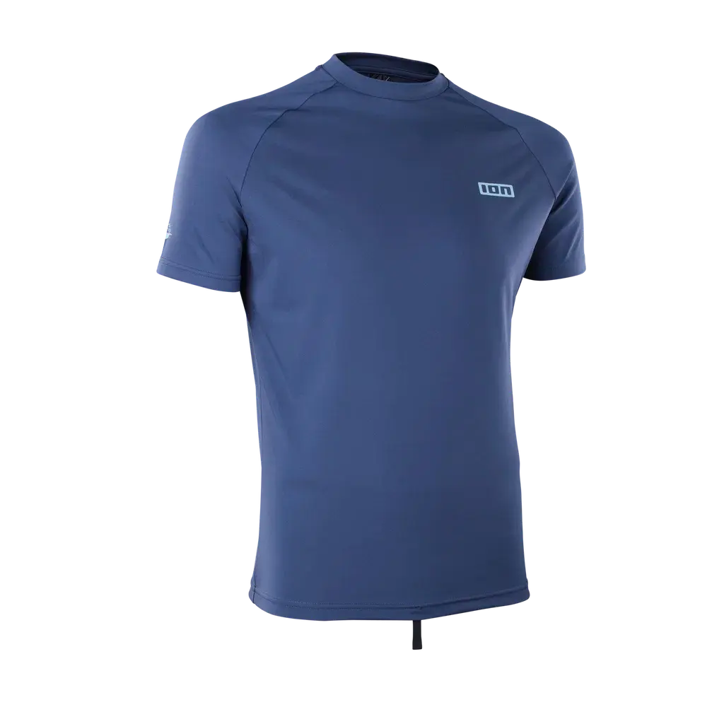 48262-4234_IOW-Rashguard_SS_men_01_732_blue-nights_front.webp